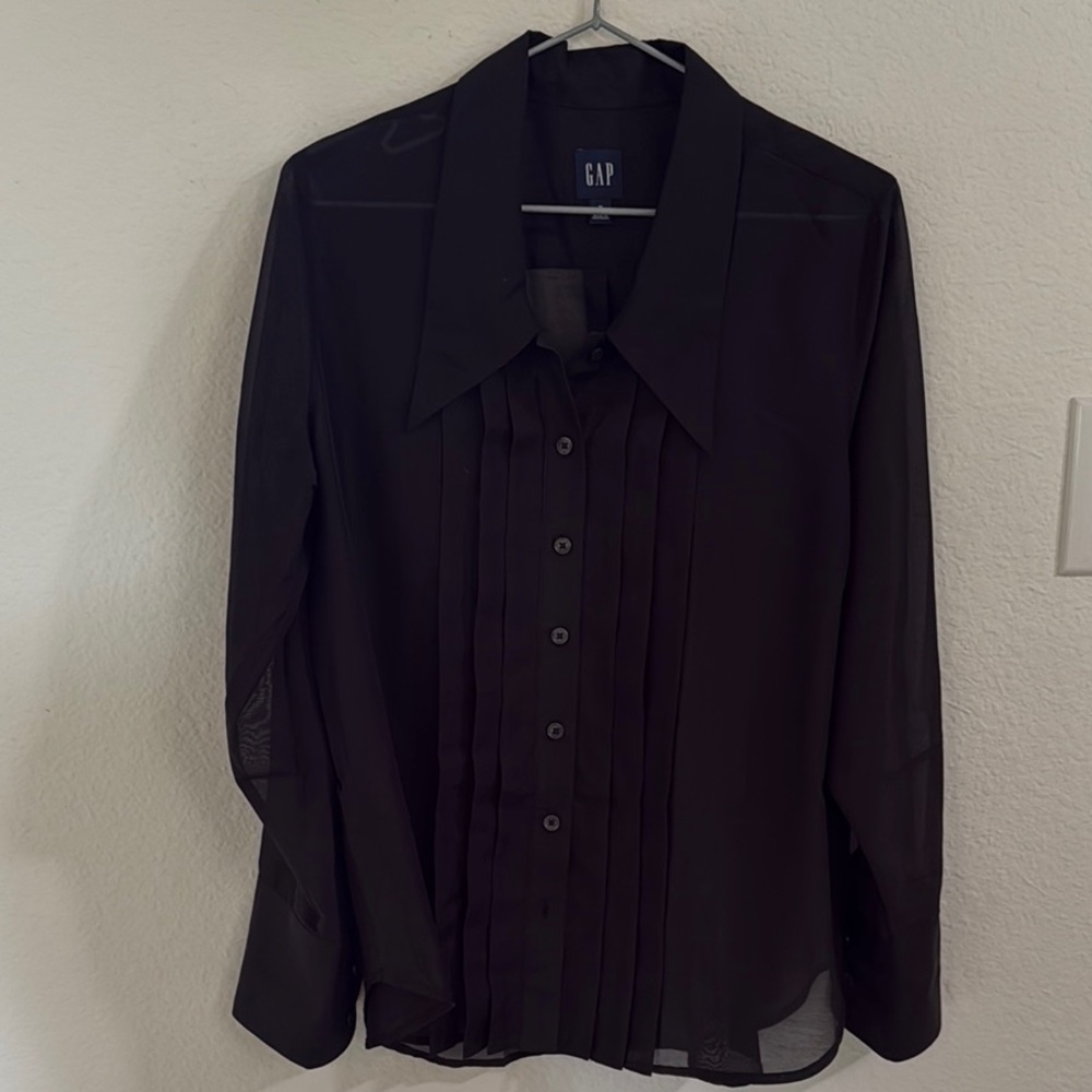 GAP Tuxedo Button-Up Blouse